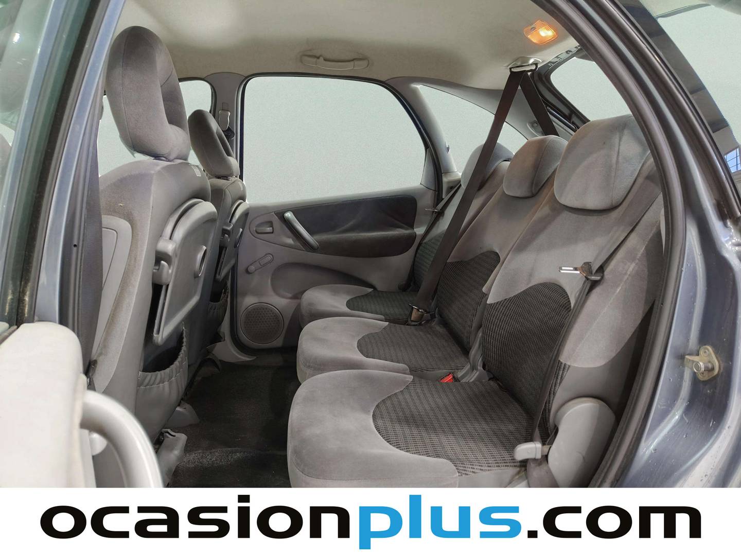Foto asientos traseros Citroën Xsara Picasso Citroen Xsara Picasso 1.6 HDI SX (92 CV)