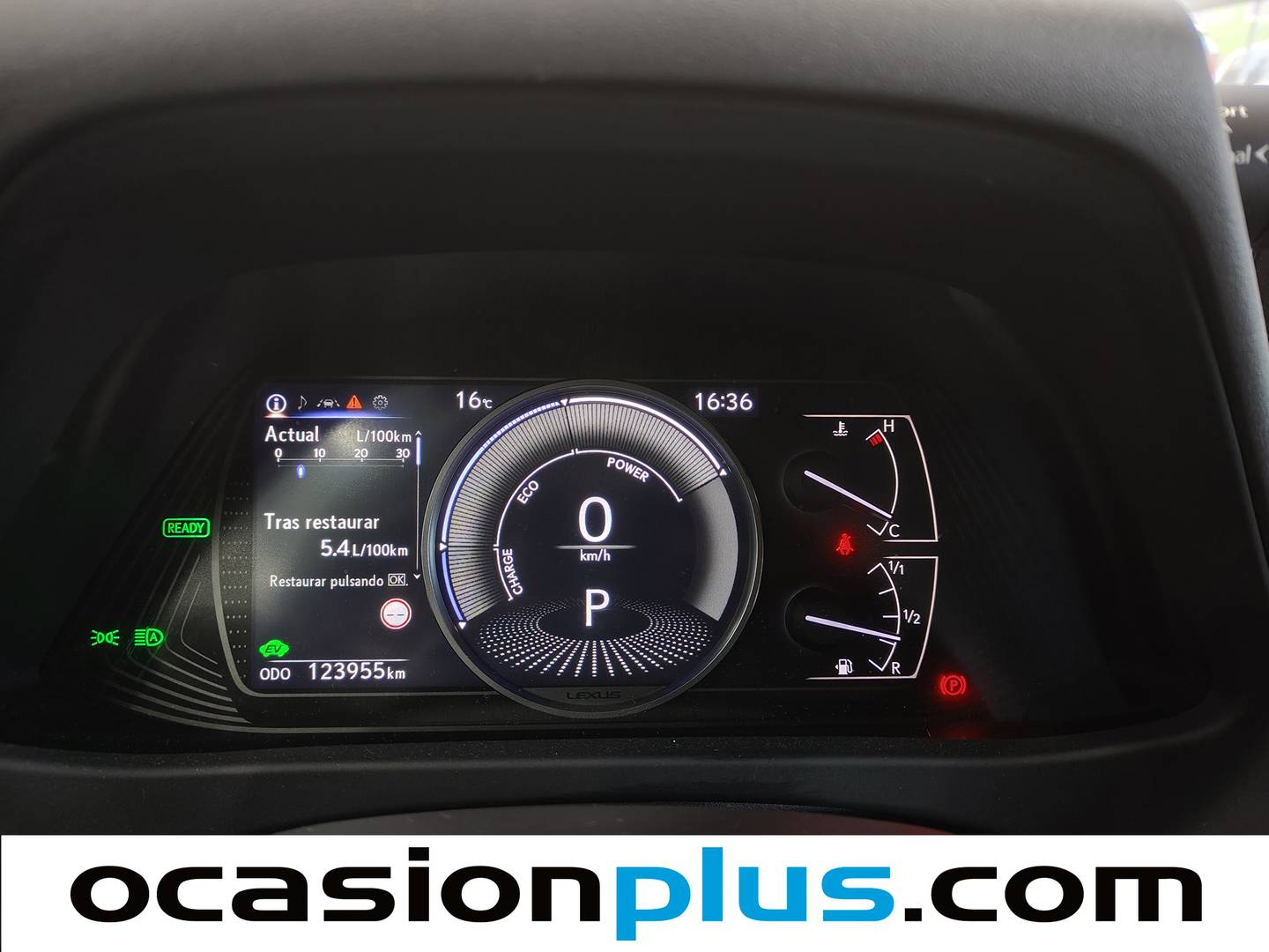 Foto Lexus UX Lexus UX 250h Style (184 CV)