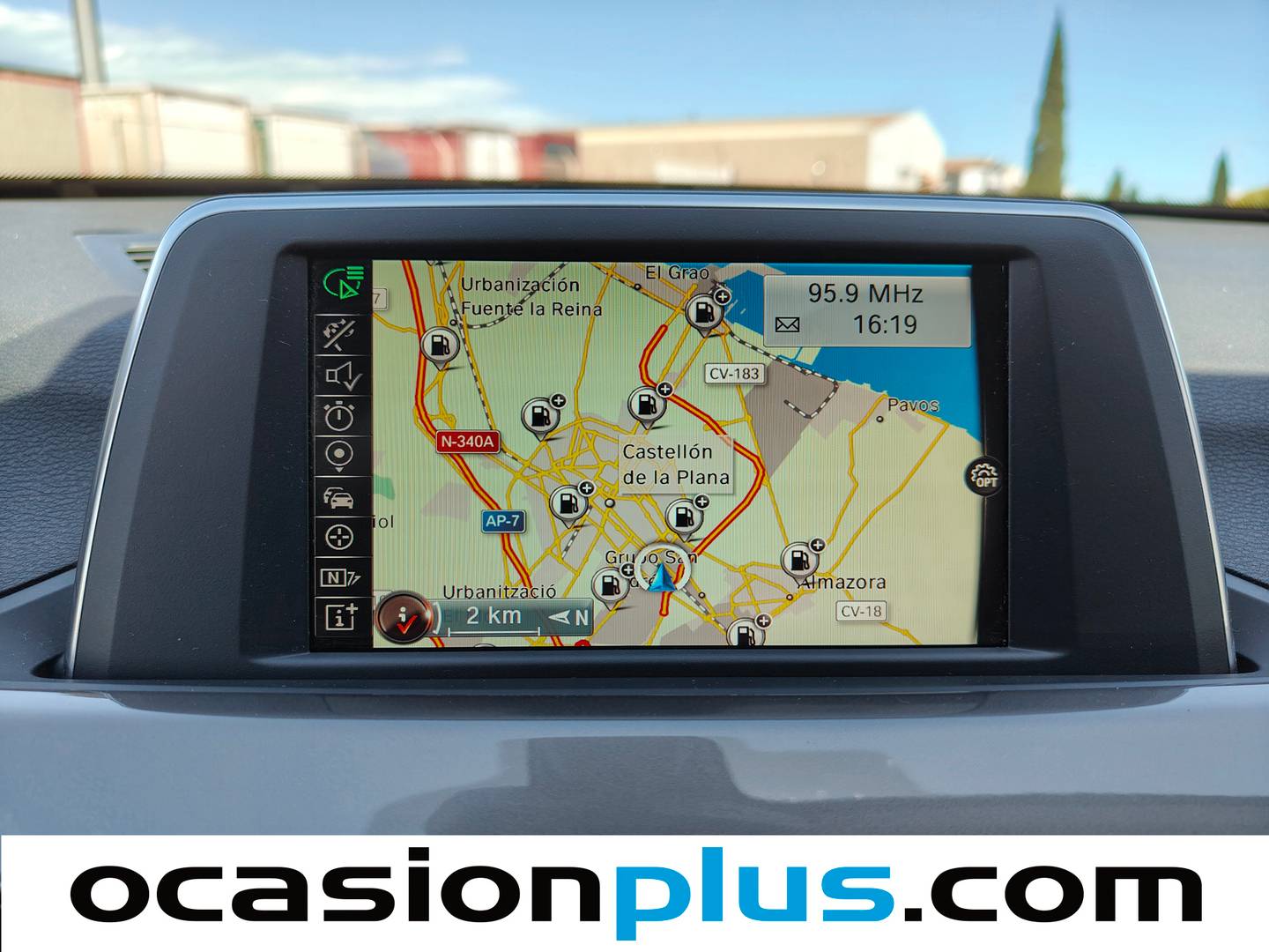 Extras y acabados del BMW X1 BMW X1 sDrive18d (150 CV)