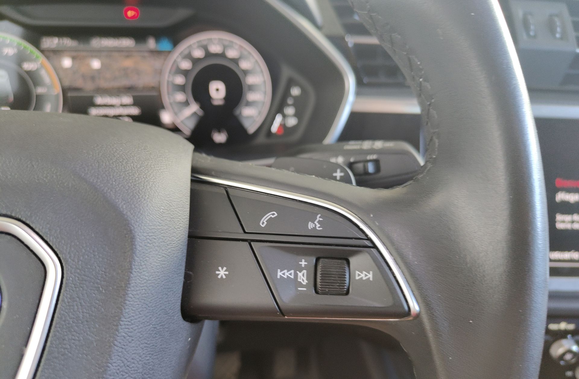 Audi Q3 TFSIe Advanced 45 TFSI e S tronic - foto 30