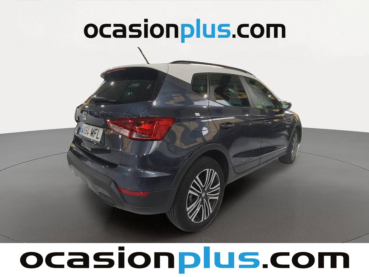 Foto trasera Seat Arona Seat Arona 1.0 TSI Style XM (110 CV) derecha