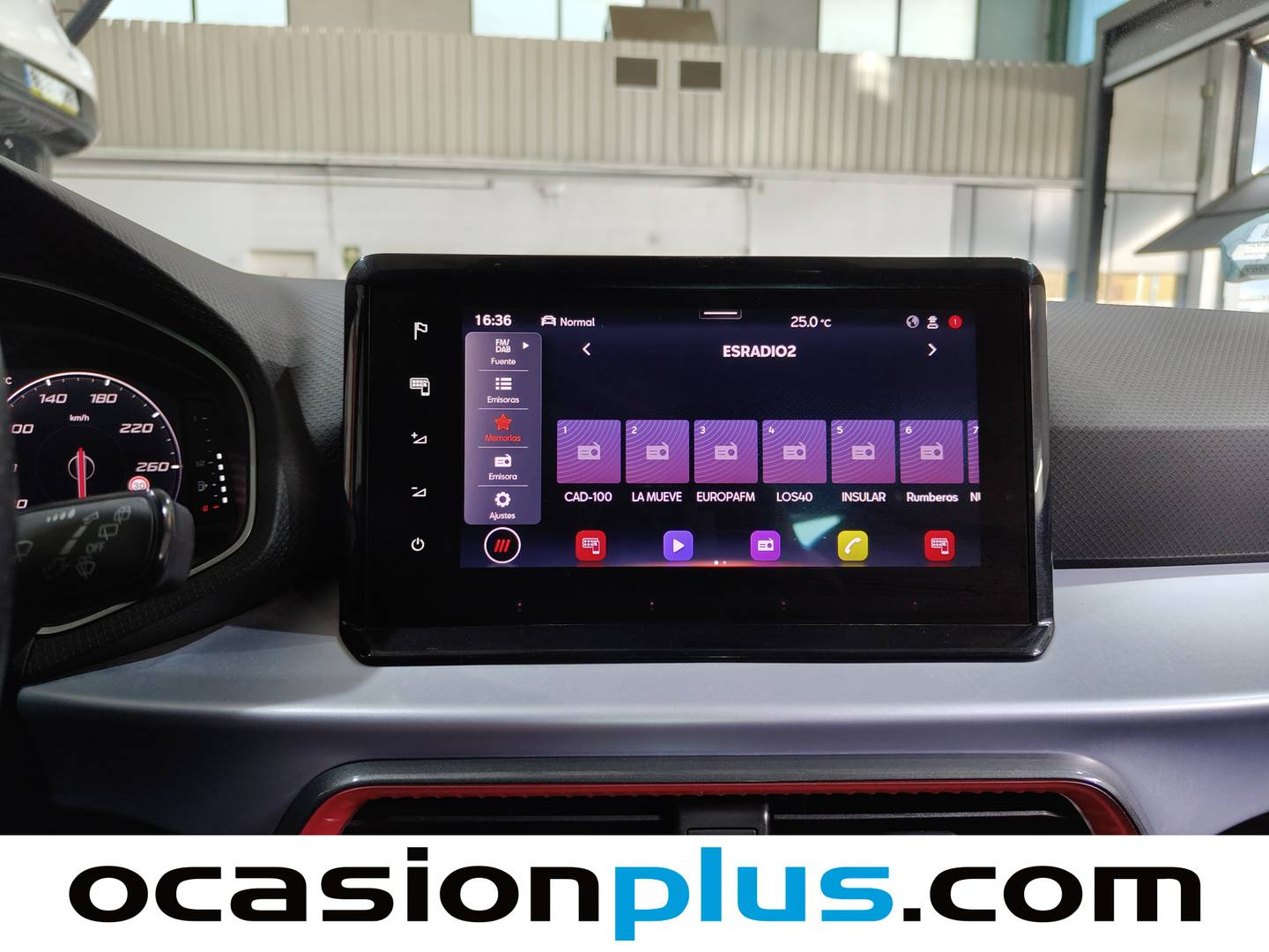 Foto Seat Arona SEAT Arona 1.5 TSI S&S FR XL DSG (150 CV)