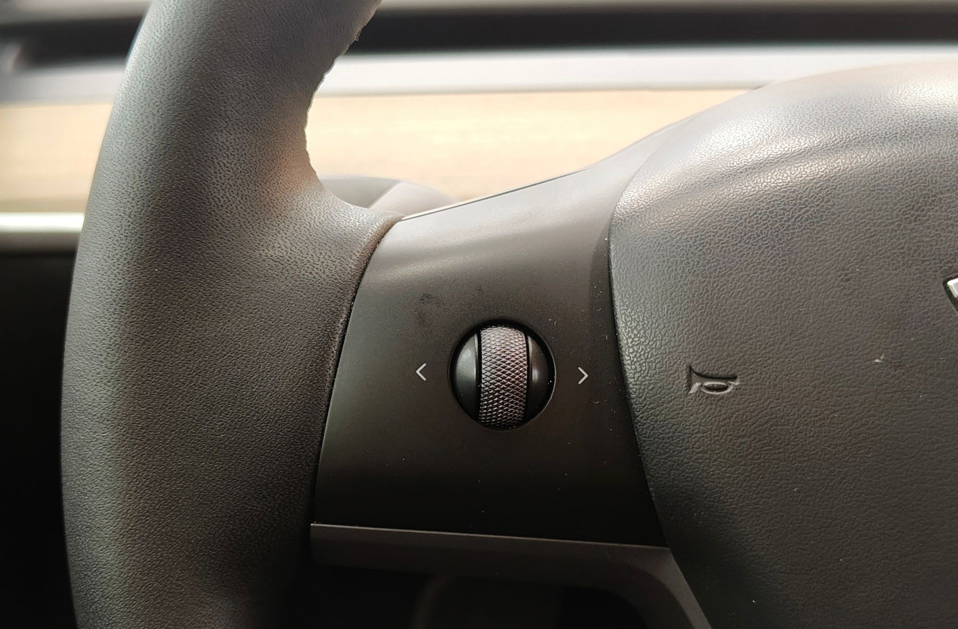 Tesla Model Y Tracción Trasera RWD - foto 34