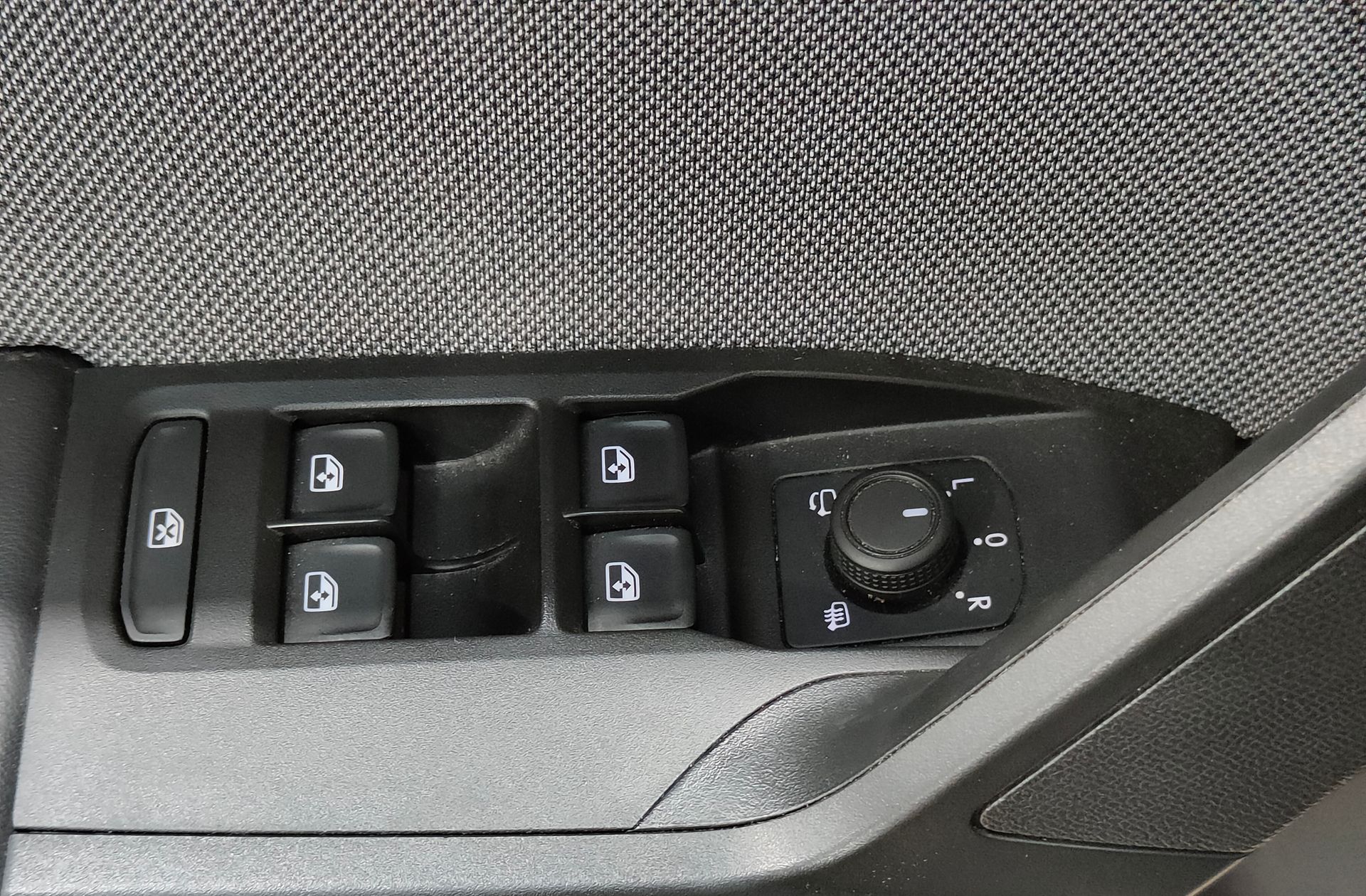 SEAT León 1.5 eTSI Style Special Edition DSG - foto 19