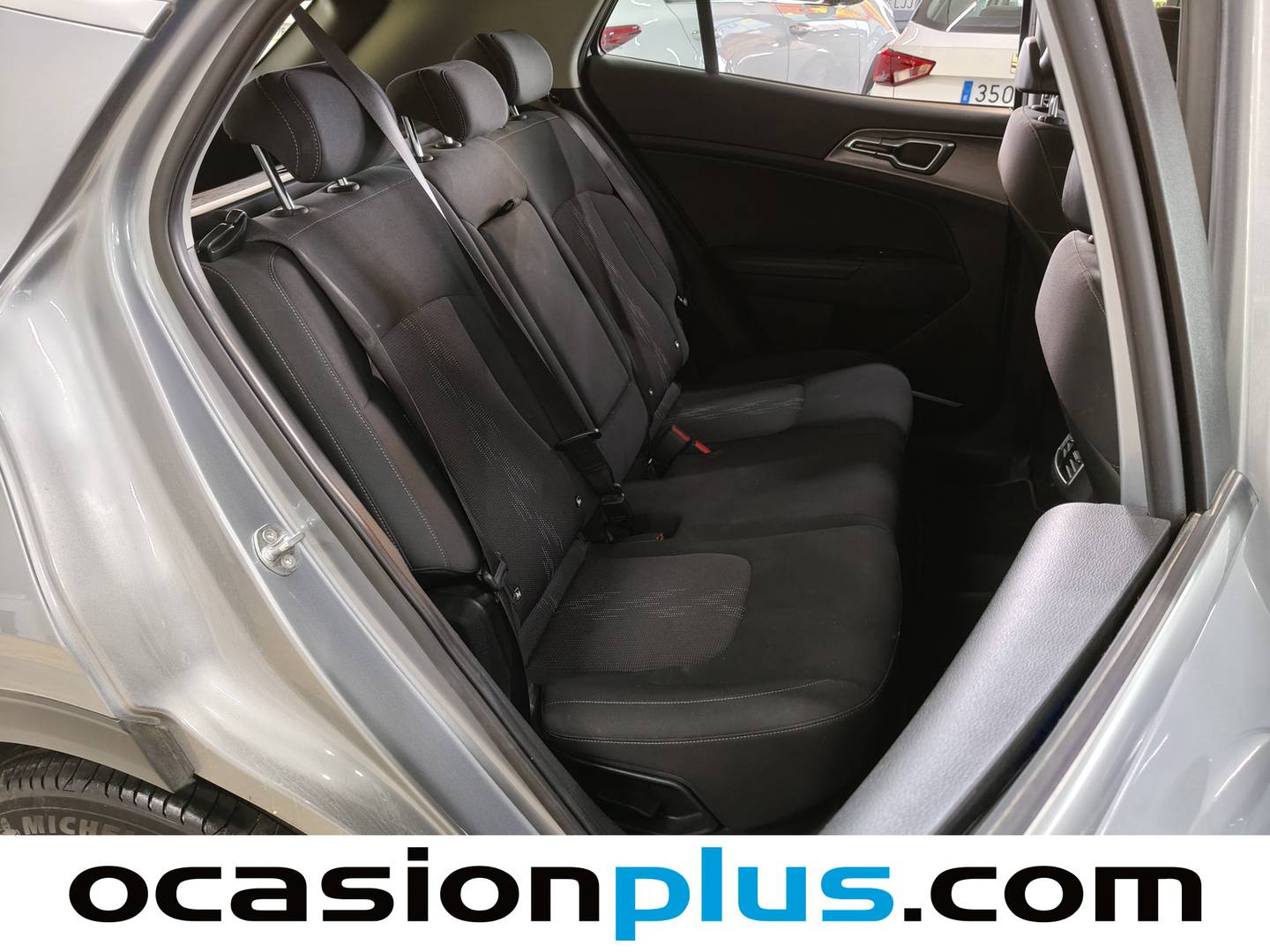 Foto asientos traseros KIA Sportage KIA Sportage 1.6 T-GDi MHEV Drive 4x2 (150 CV)