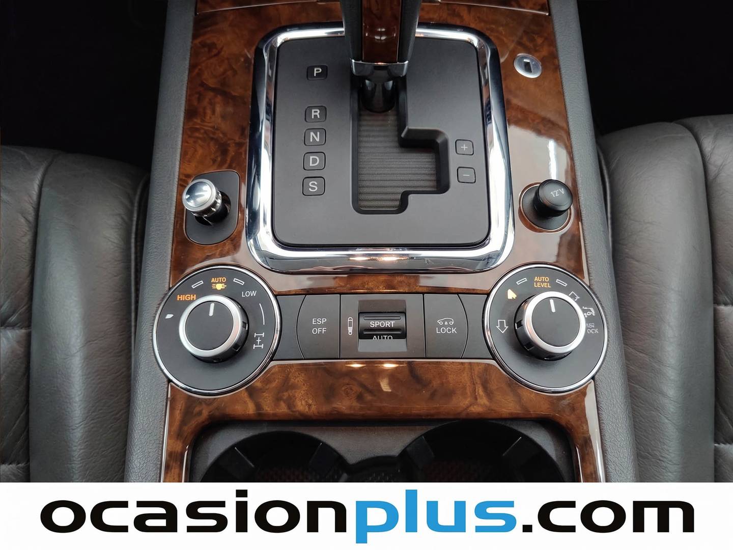 Extras y acabados del Volkswagen Touareg Volkswagen Touareg 2.5 TDI R5 Tiptronic (174 CV)