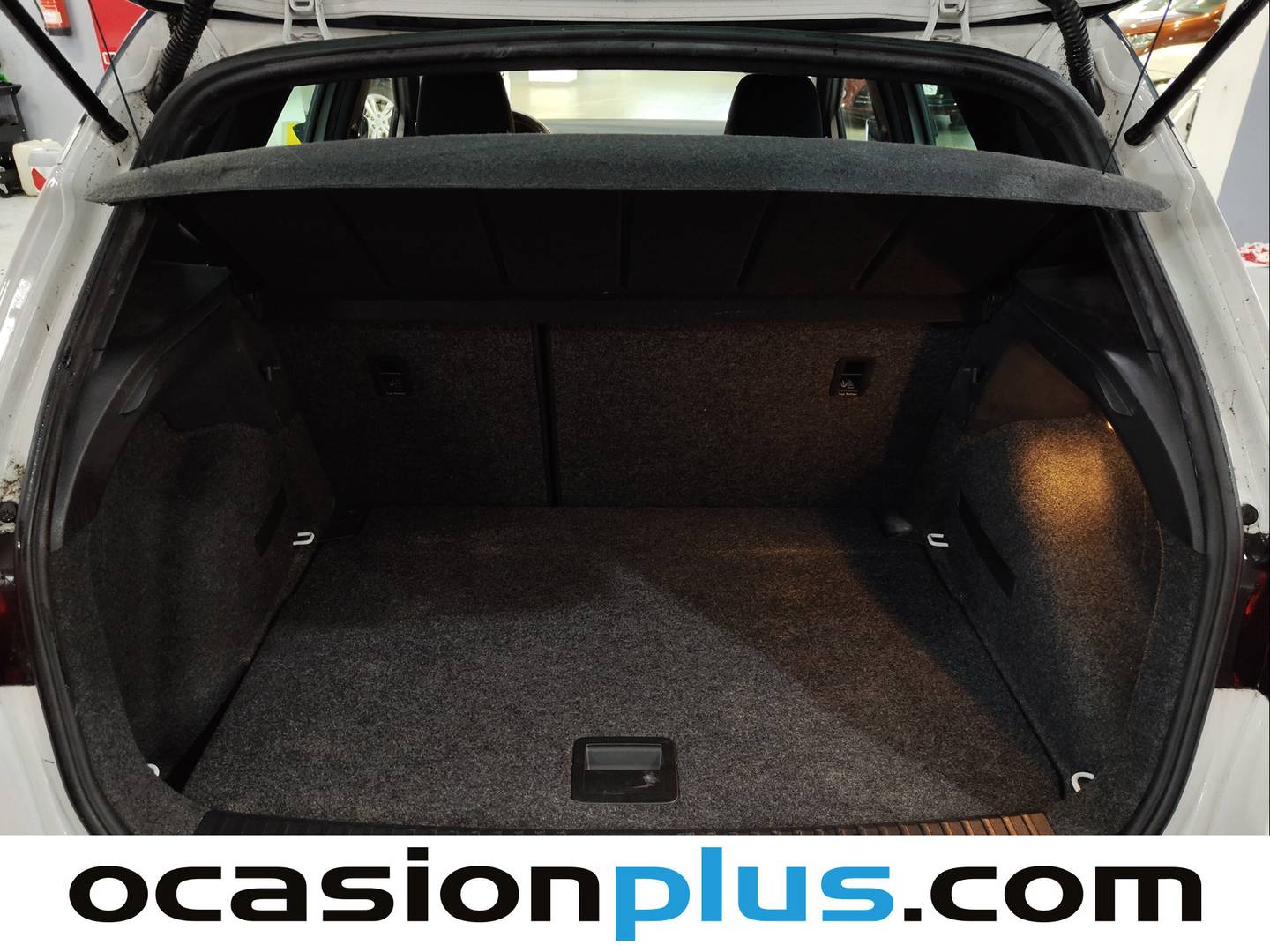 Fotos maletero Seat Arona SEAT Arona 1.0 TSI S&S Xperience XM Edition  (110 CV)