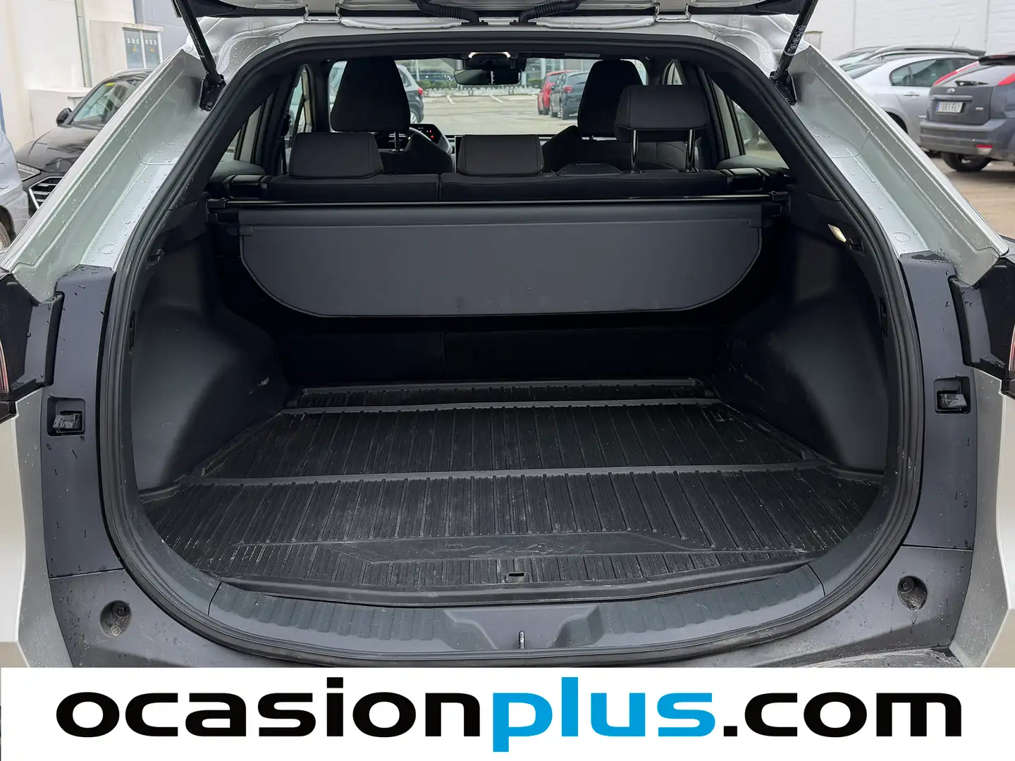 Foto Toyota BZ4X Toyota BZ4X 200E Advance 4x2 (204 CV)