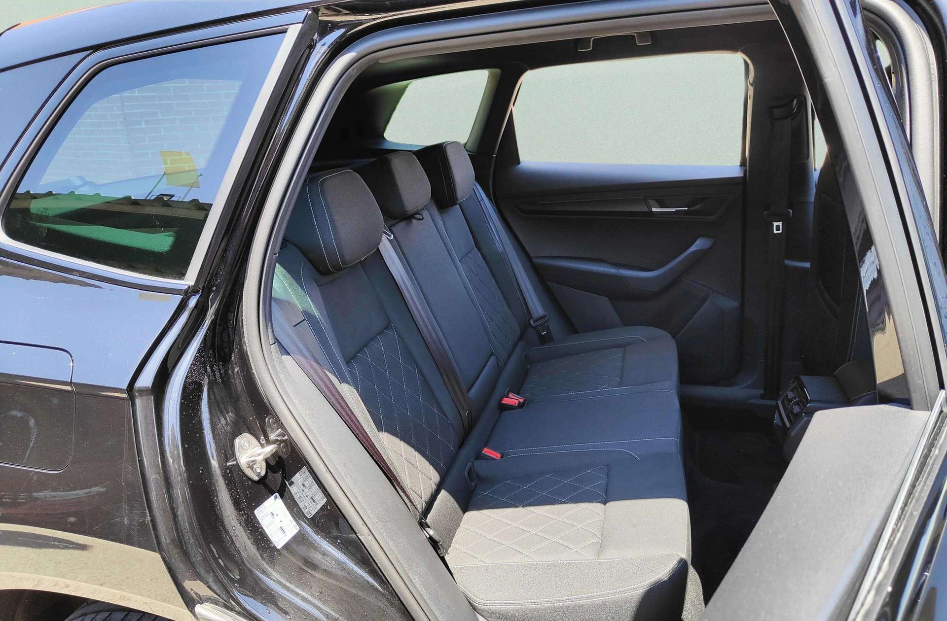 Škoda Karoq 1.5 TSI ACT Sportline DSG - foto 21