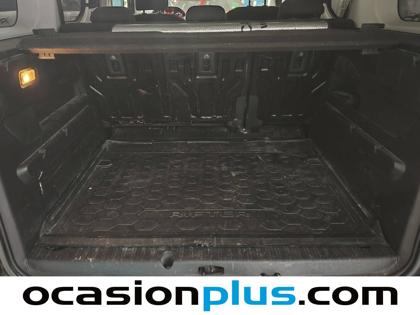 Foto Peugeot Rifter Peugeot Rifter BlueHDi 100 S&S Access Standard (100 CV)