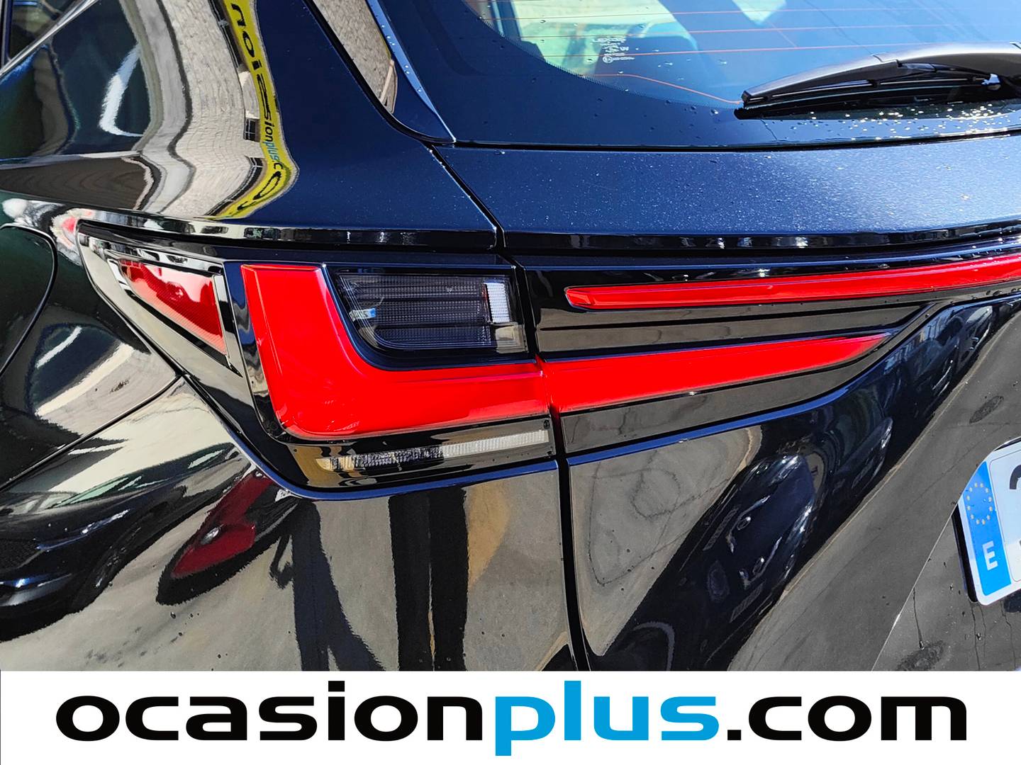 Accesorios del Lexus NX Lexus NX 350h Premium+ 2WD (242 CV)