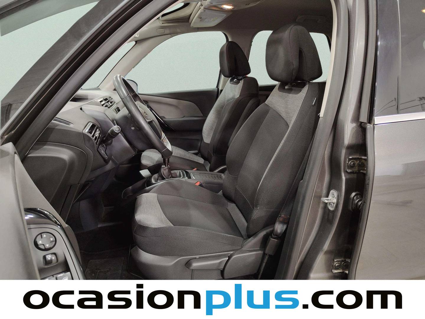 Foto asientos delanteros Citroën C4 Spacetourer Citroën C4 Spacetourer PureTech 130 S&S Feel (130 CV)