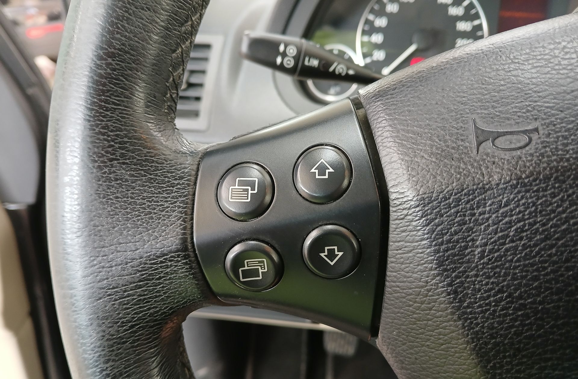 Mercedes-Benz Clase A 160 Blue Efficiency Exclusive Edition - foto 23