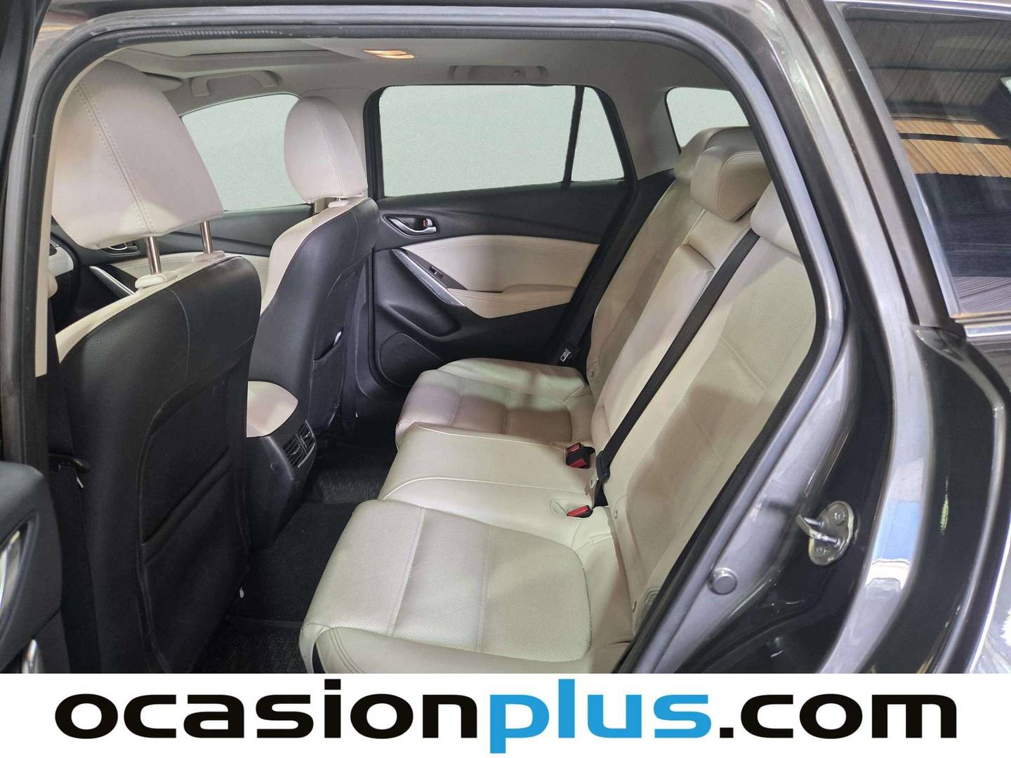 Foto asientos traseros Mazda Mazda6 Mazda Mazda 6 2.5 GE WAGON Luxury + Pack Premium + Pack Travel + SR AT (192 CV)