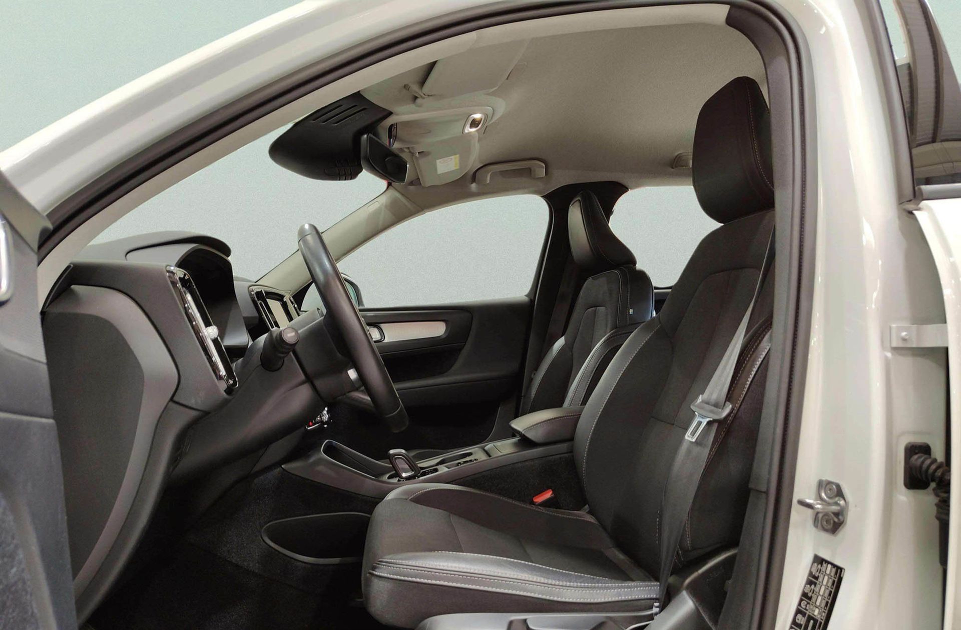 Volvo XC40 D3 Business Plus - foto 11