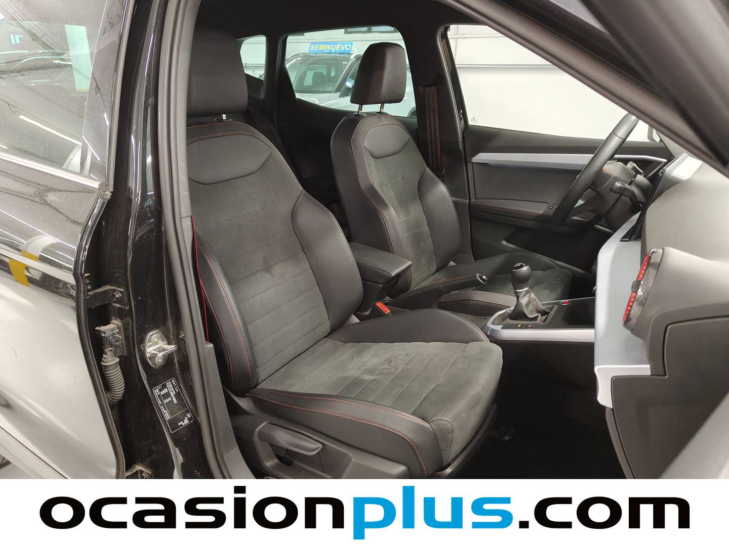 Foto Seat Arona SEAT Arona 1.0 TSI S&S FR XL (115 CV)