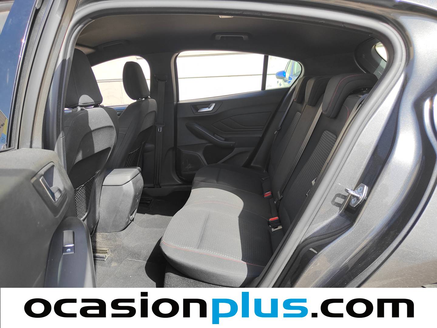 Foto asientos traseros Ford Focus Ford Focus 1.0 Ecoboost ST-Line Auto (125 CV)