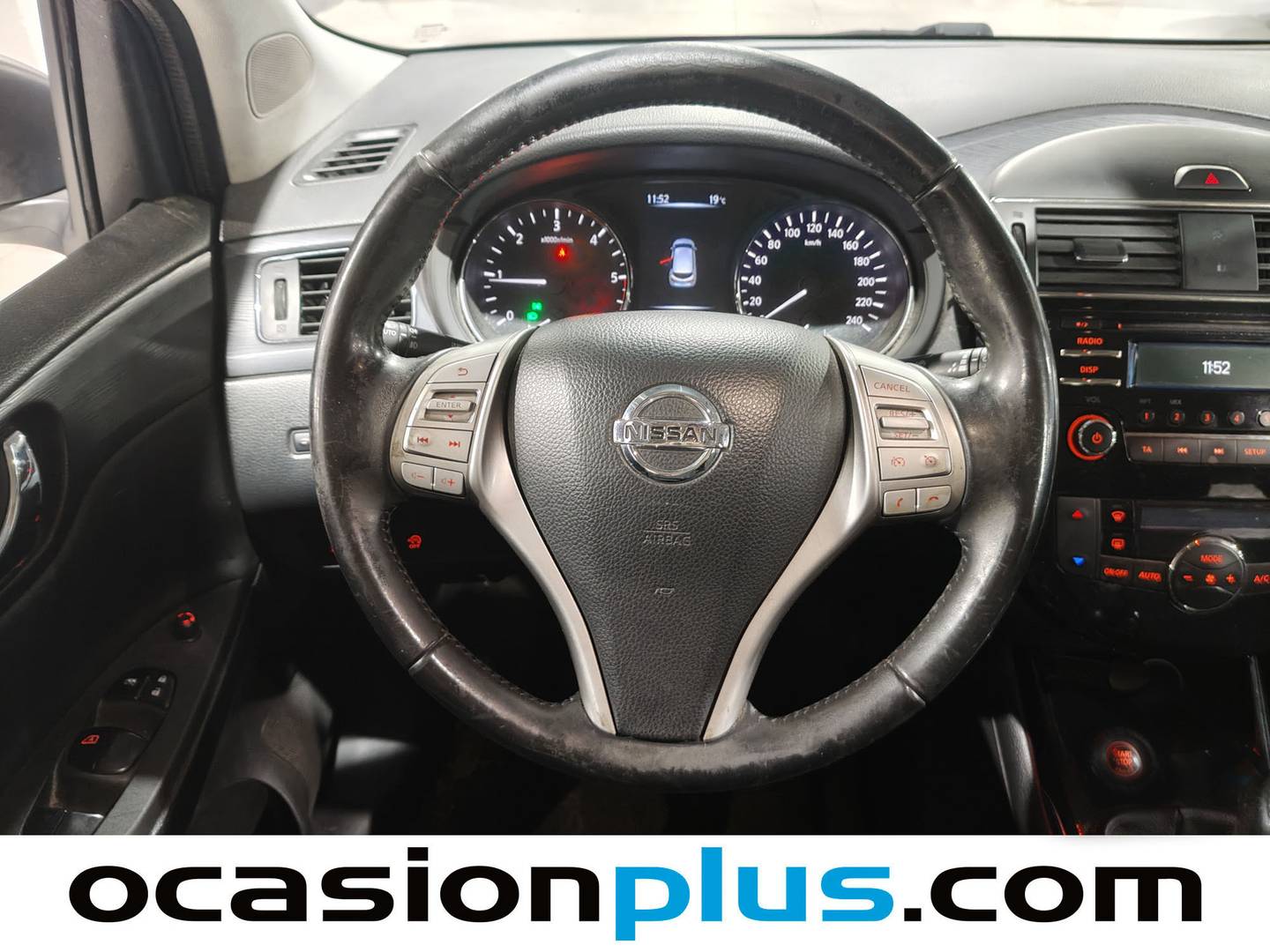 Extras y acabados del Nissan PULSAR Nissan Pulsar 1.5 dCi Acenta (110 CV)