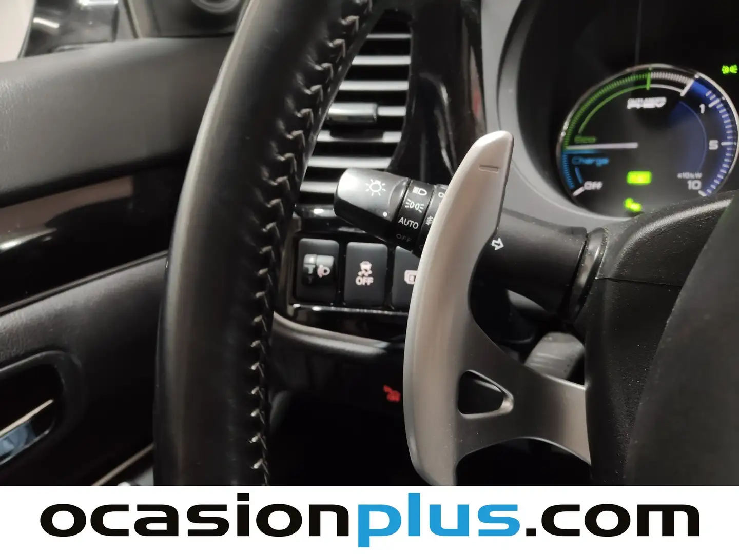 Foto Mitsubishi Outlander Mitsubishi Outlander 2.4 PHEV Motion 4WD Auto (224 CV)