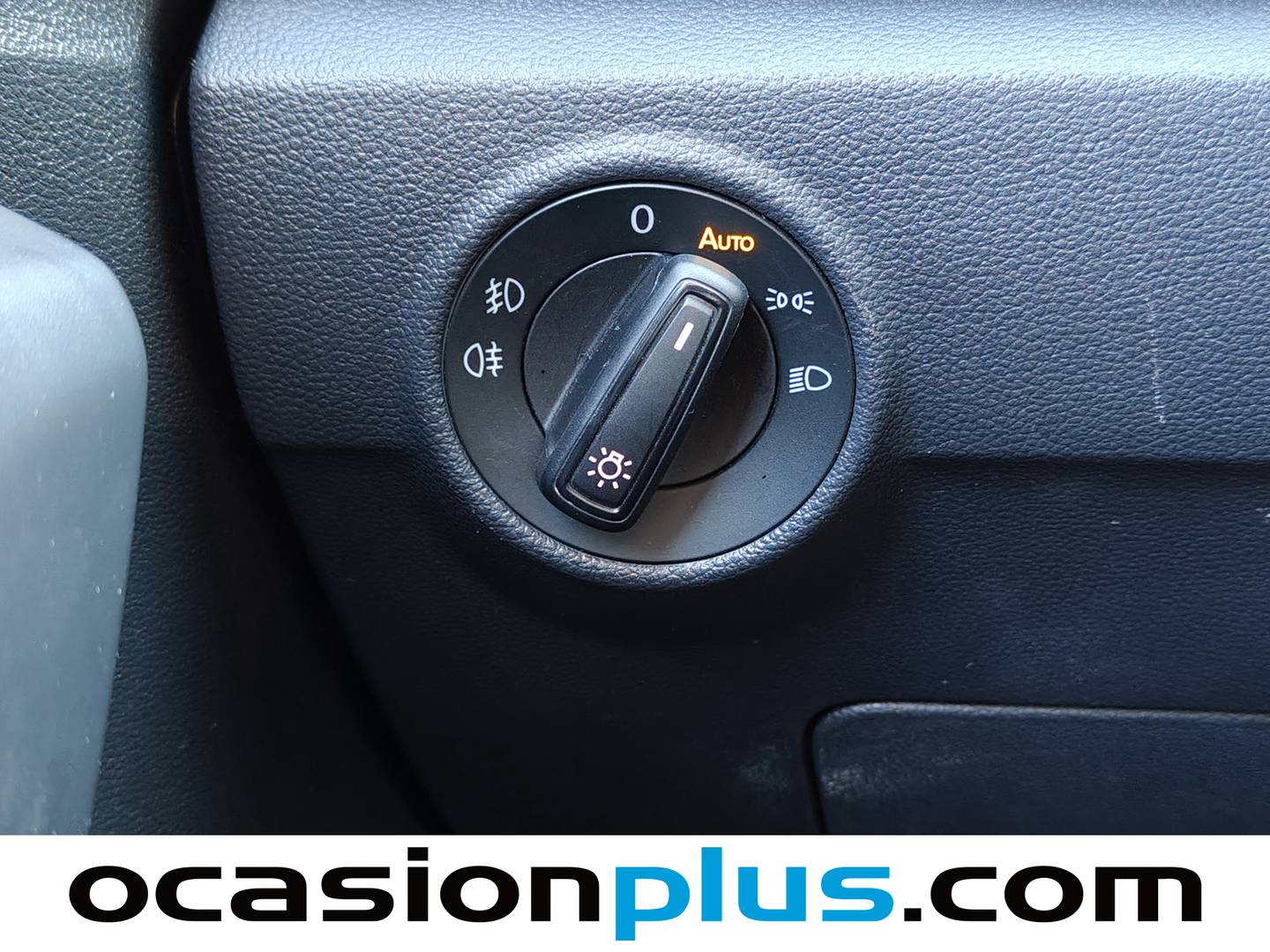 Foto Volkswagen T-Roc Volkswagen T-Roc Edition 1.0 TSI (115 CV) Pack R-Line