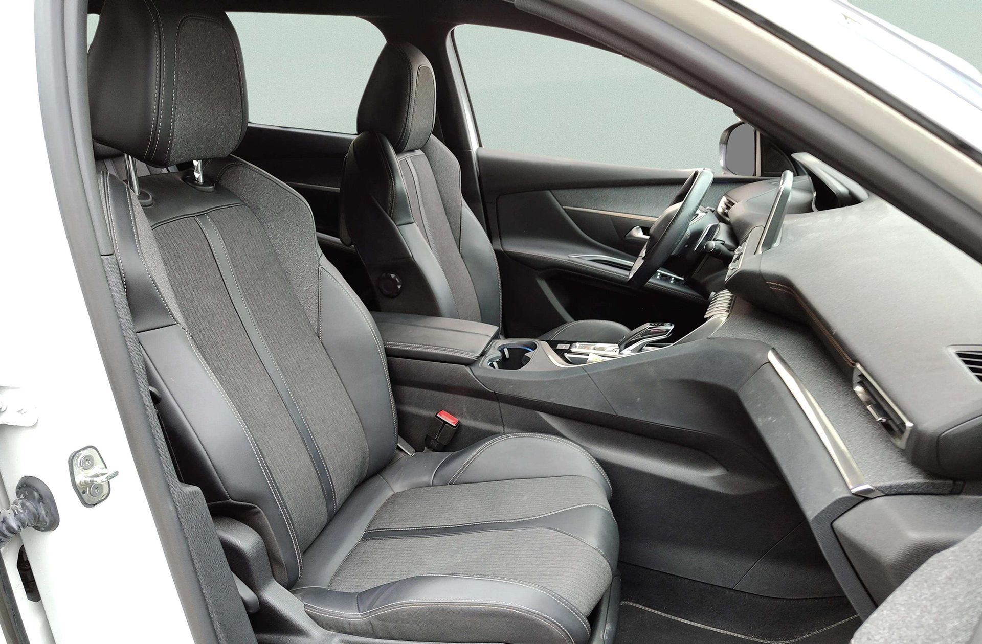 Peugeot 5008 PureTech 130 GT Line EAT8 7 plazas - foto 21