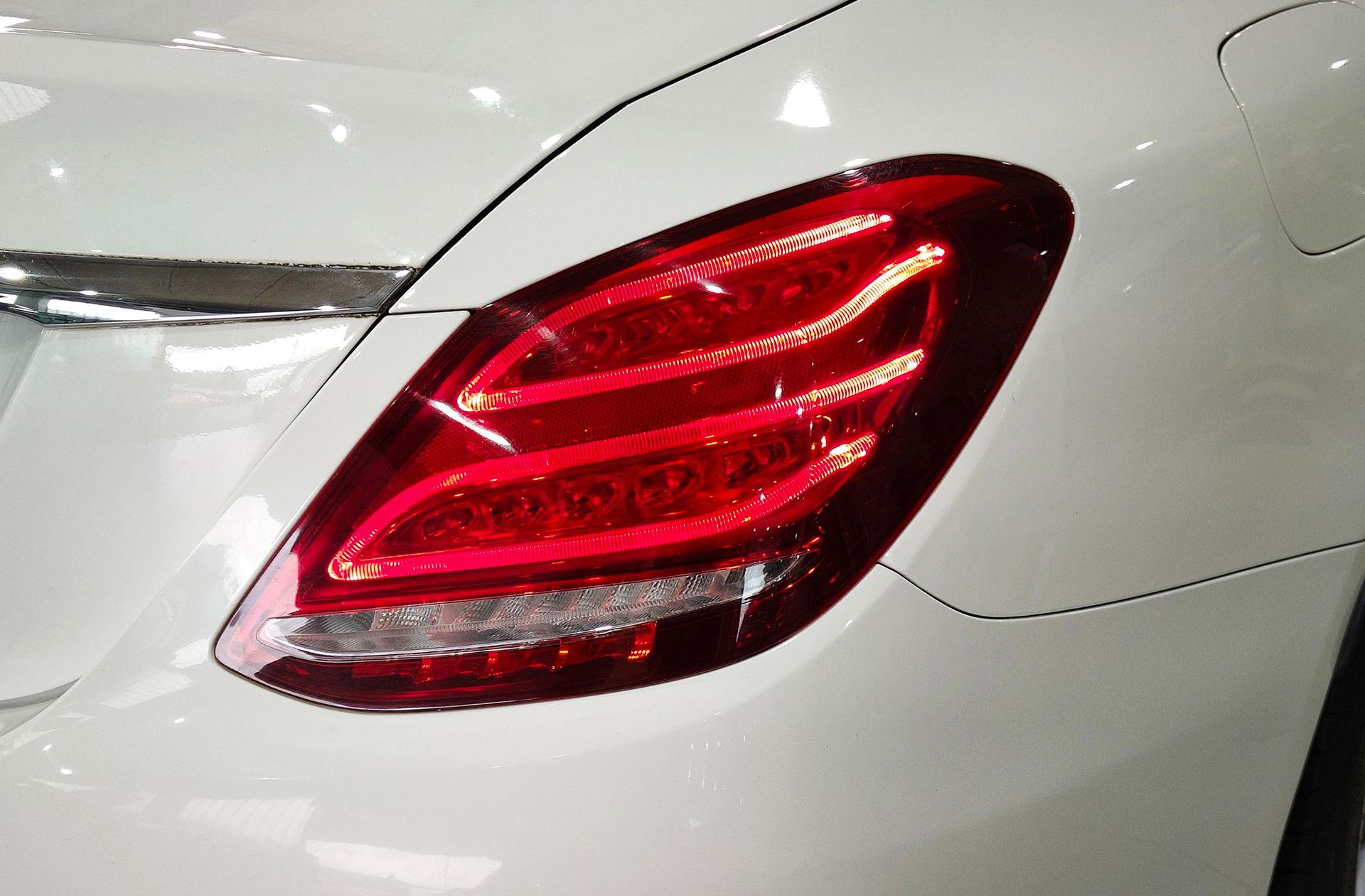 Mercedes-Benz Clase C 220 d Pack AMG - foto 18