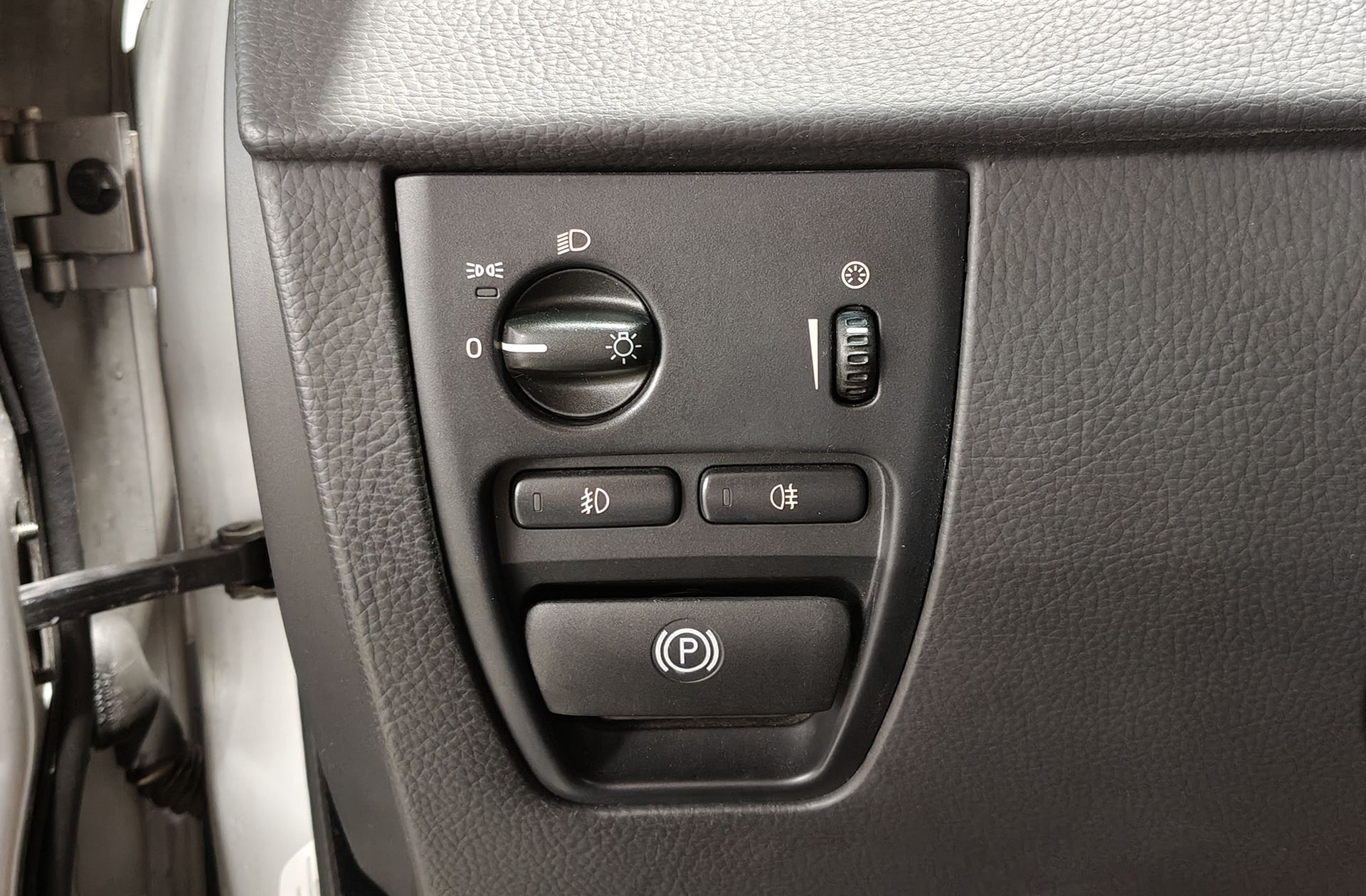 Volvo XC90 D5 Executive - foto 13