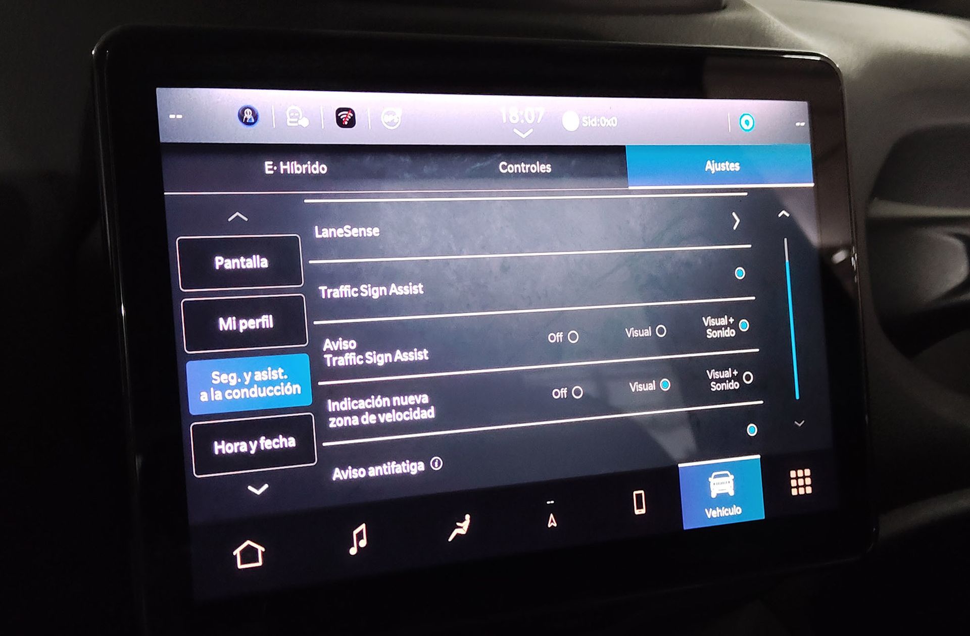 Jeep Renegade eHybrid 1.5 Altitude DCT - foto 34