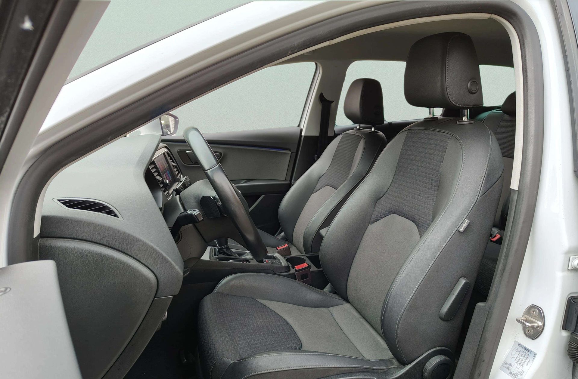 SEAT León ST 1.5 EcoTSI Xcellence DSG - foto 11