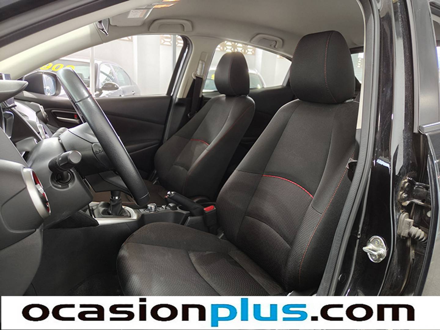 Foto Mazda Mazda2 Mazda Mazda 2 1.5 GE Black Tech Edition (75 CV)