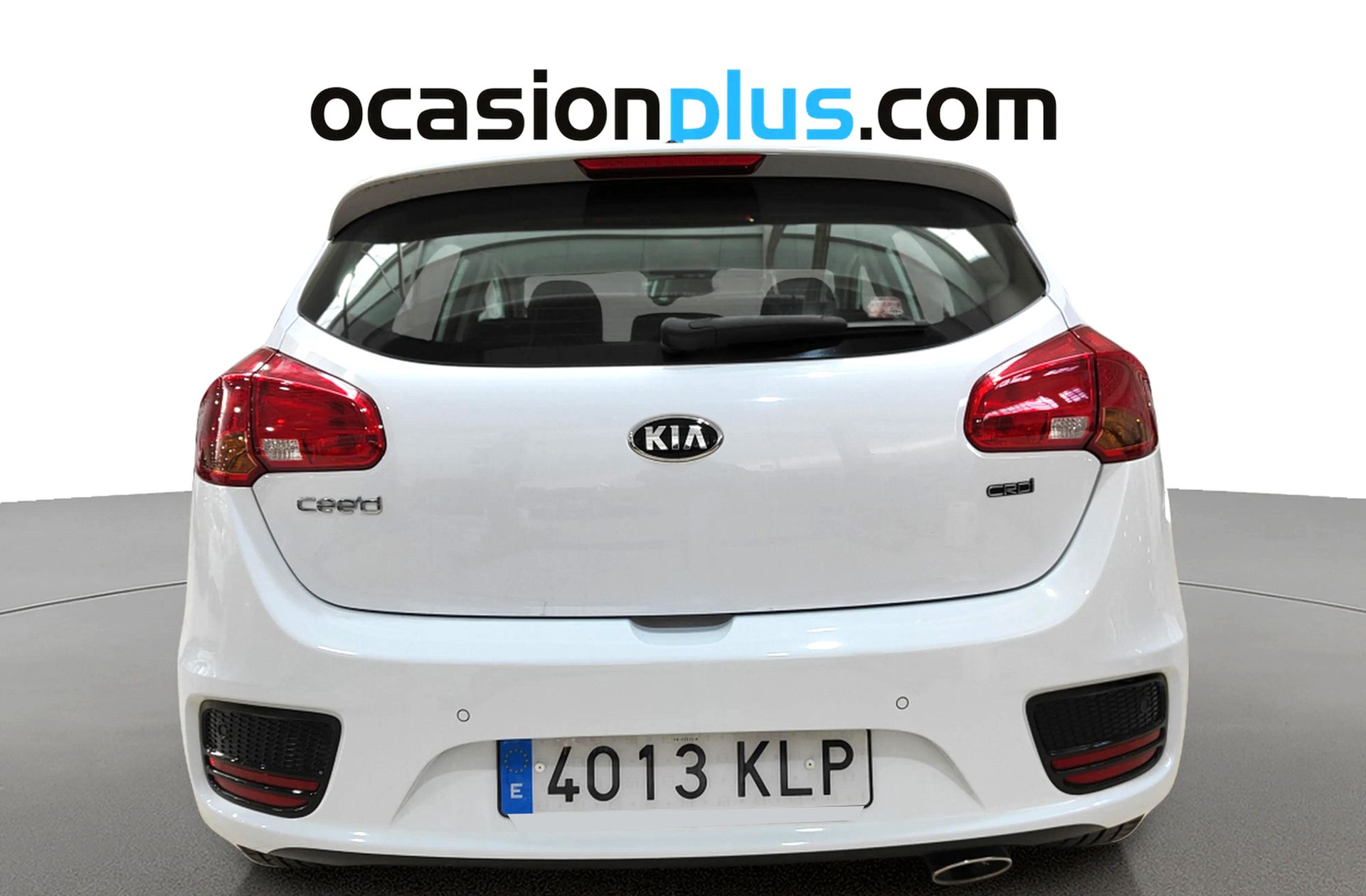 Kia Ceed 1.4 CRDi WGT Drive - foto 12