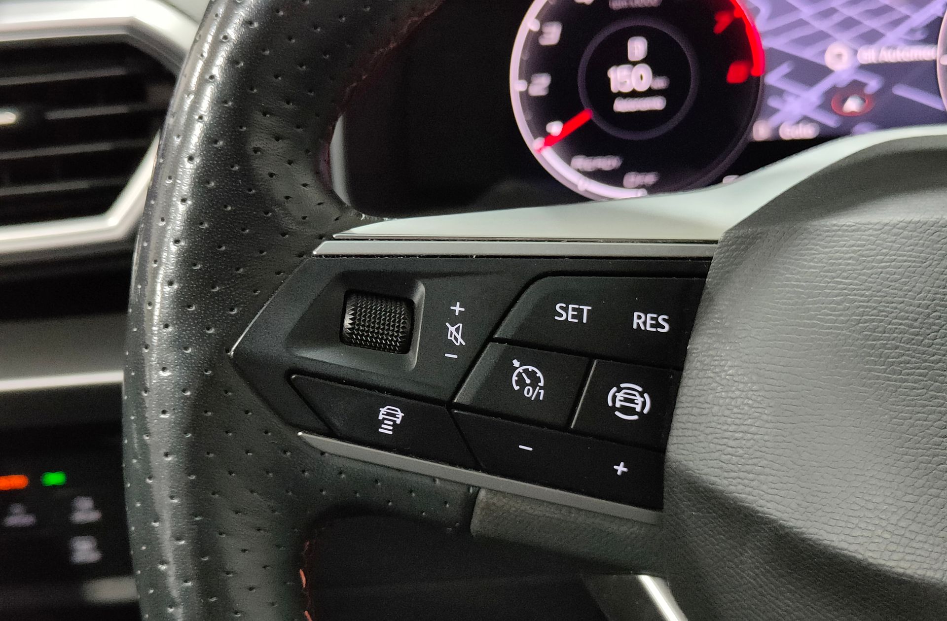 SEAT León 1.5 TSI FR Go L - foto 27
