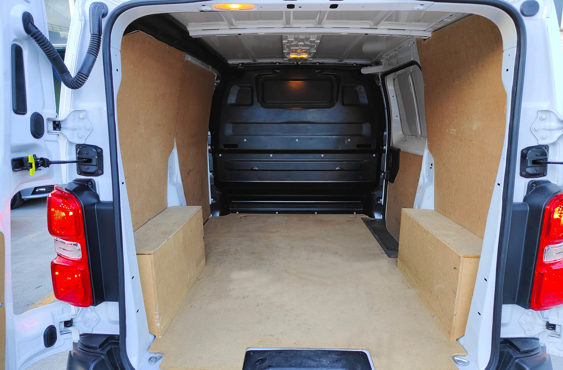 Fiat Scudo Furgon 1.5 BlueHDi L2 - foto 12