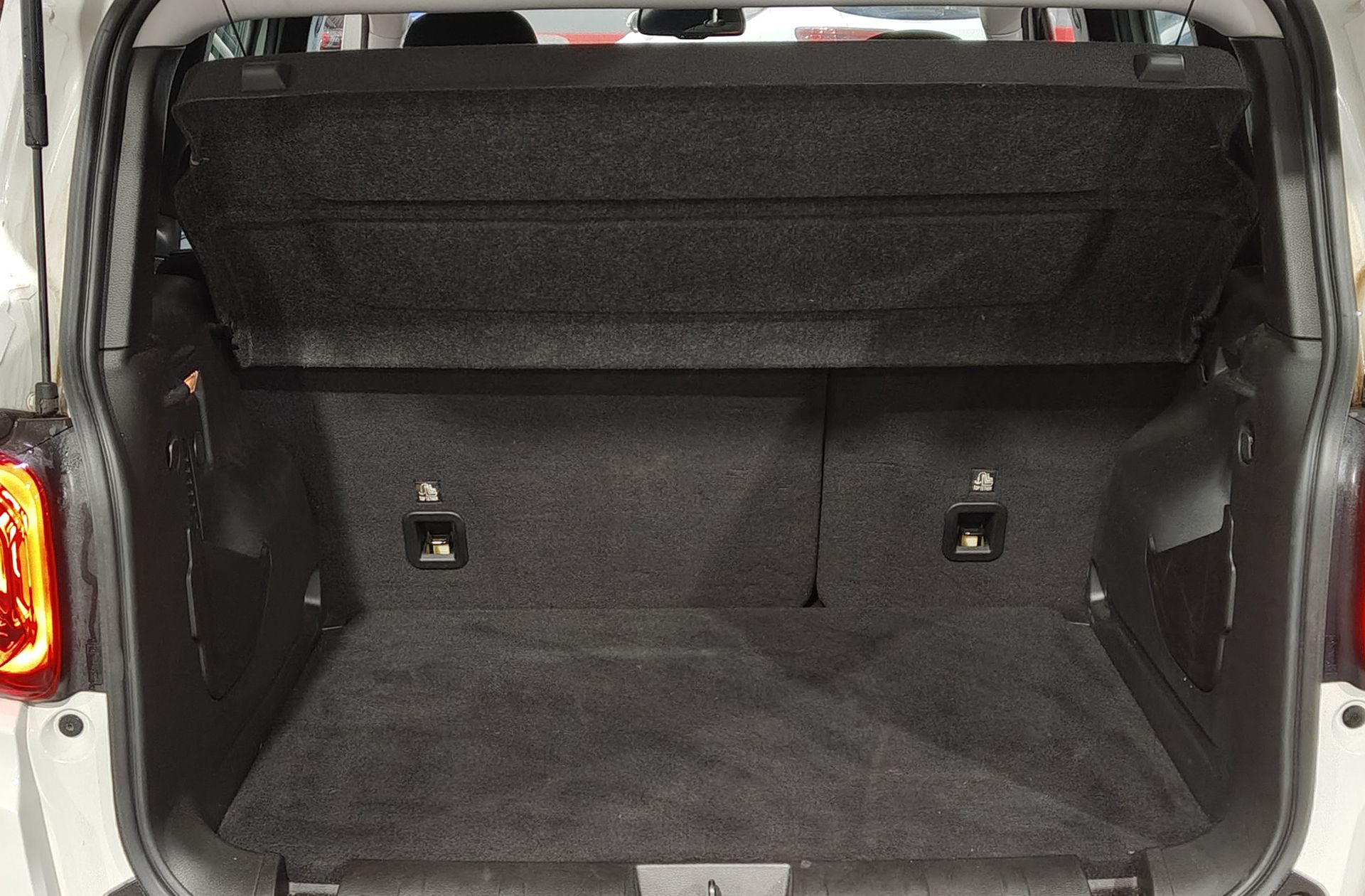 Jeep Renegade eHybrid 1.5 Altitude DCT - foto 18