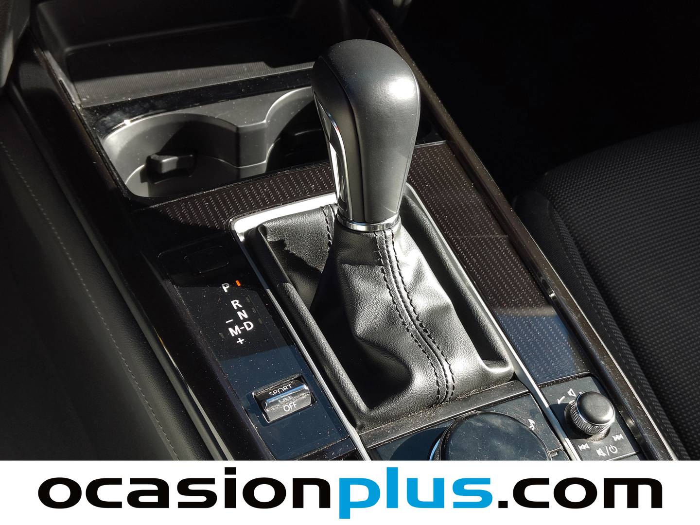 Foto Mazda CX-30 Mazda CX-30 2.5 e-Skyactive G MHEV Prime-Line AT (140 CV)