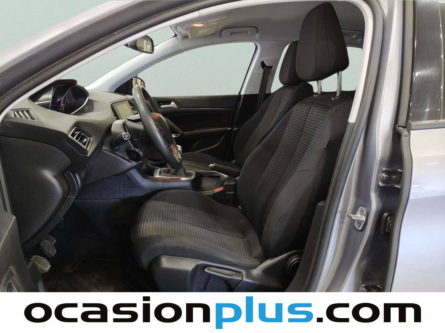Foto asientos delanteros Peugeot 308 Peugeot 308 PureTech 130 S&S Style (130 CV)