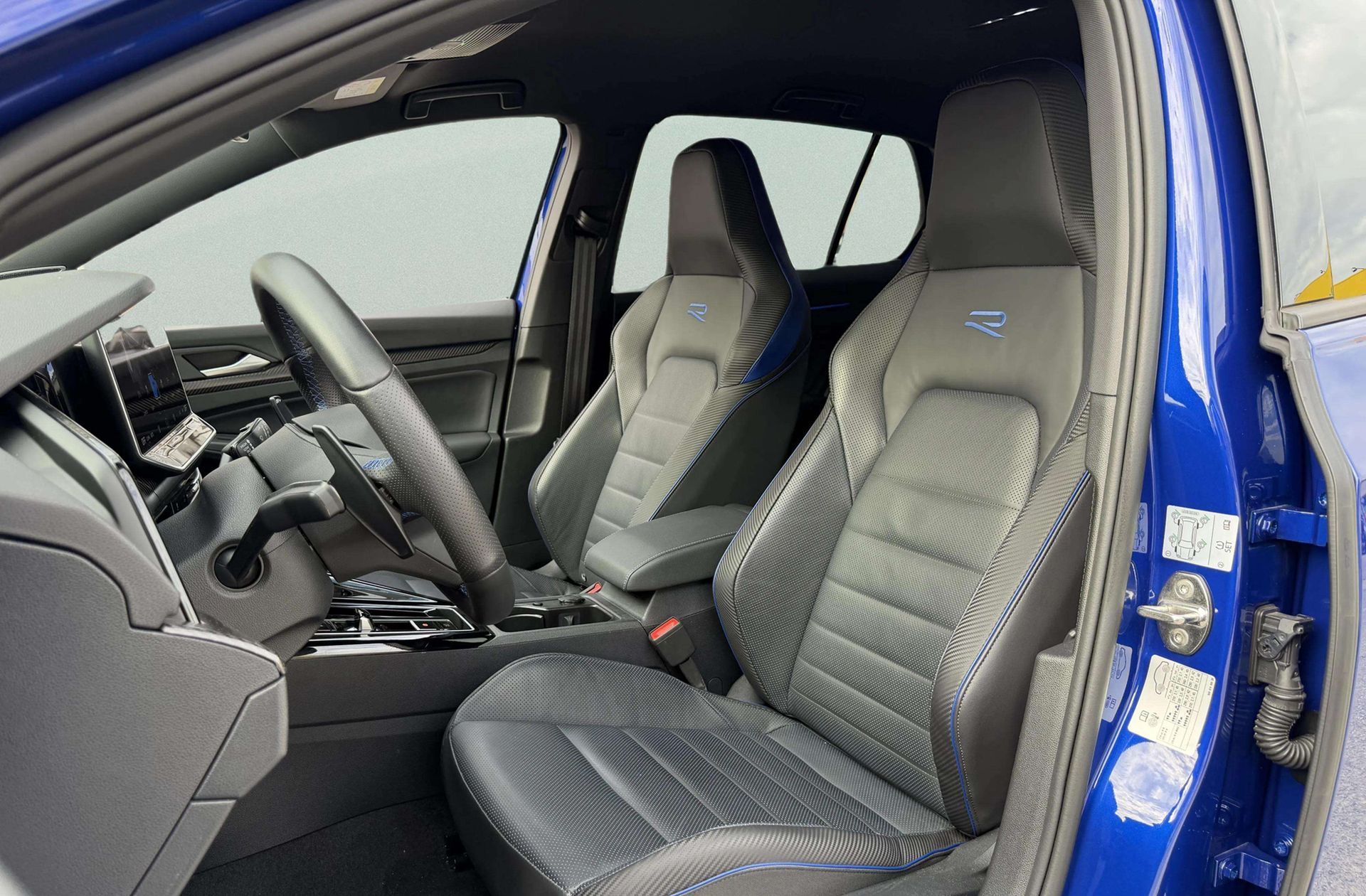 Volkswagen Golf R 20 Aniversario 2.0 TSI 4Motion DSG - foto 15
