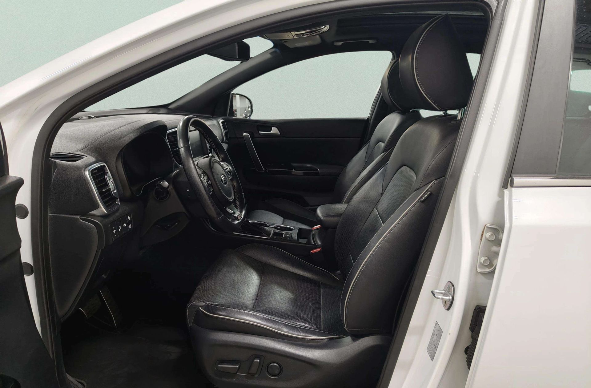 Kia Sportage 1.7 CRDi VGT Eco-Dynamic GT Line 4x2 DCT - foto 14
