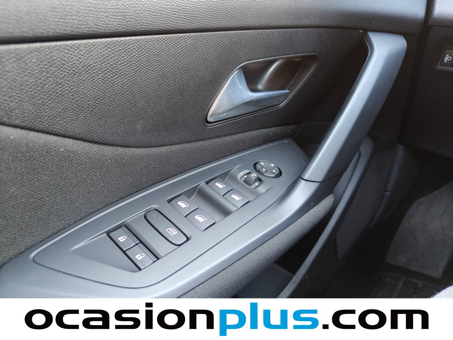 Peugeot 308 Peugeot 308 PureTech 130 S&S Active Pack EAT8 (130 CV) 130cv