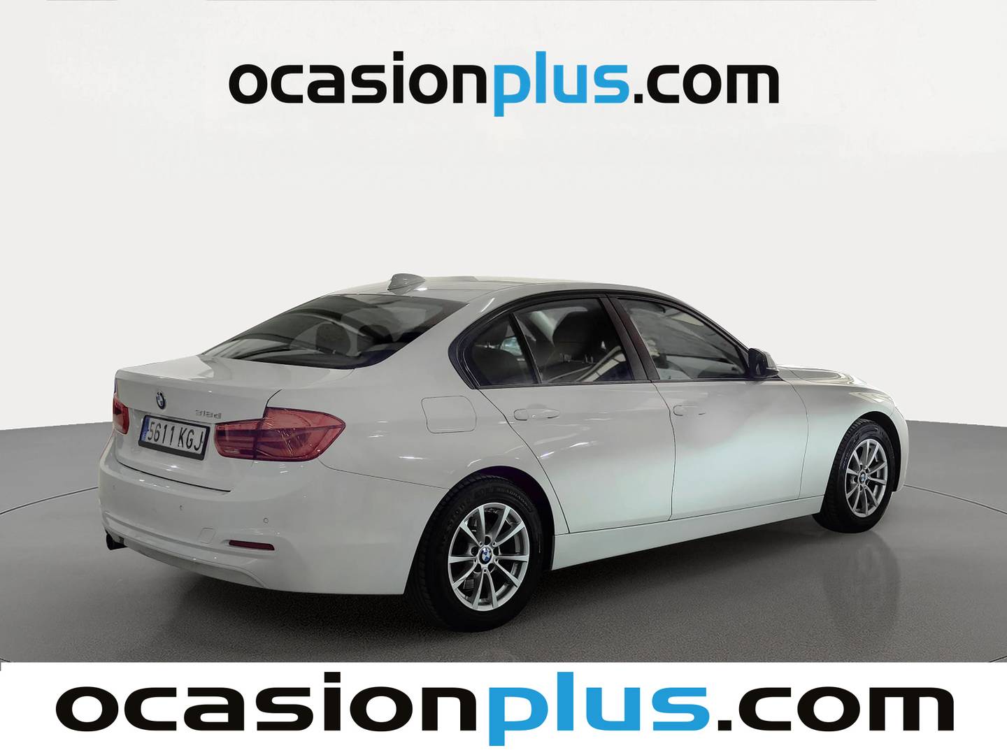 Foto trasera BMW Serie 3 BMW Serie 3 318d Business  (150 CV) derecha