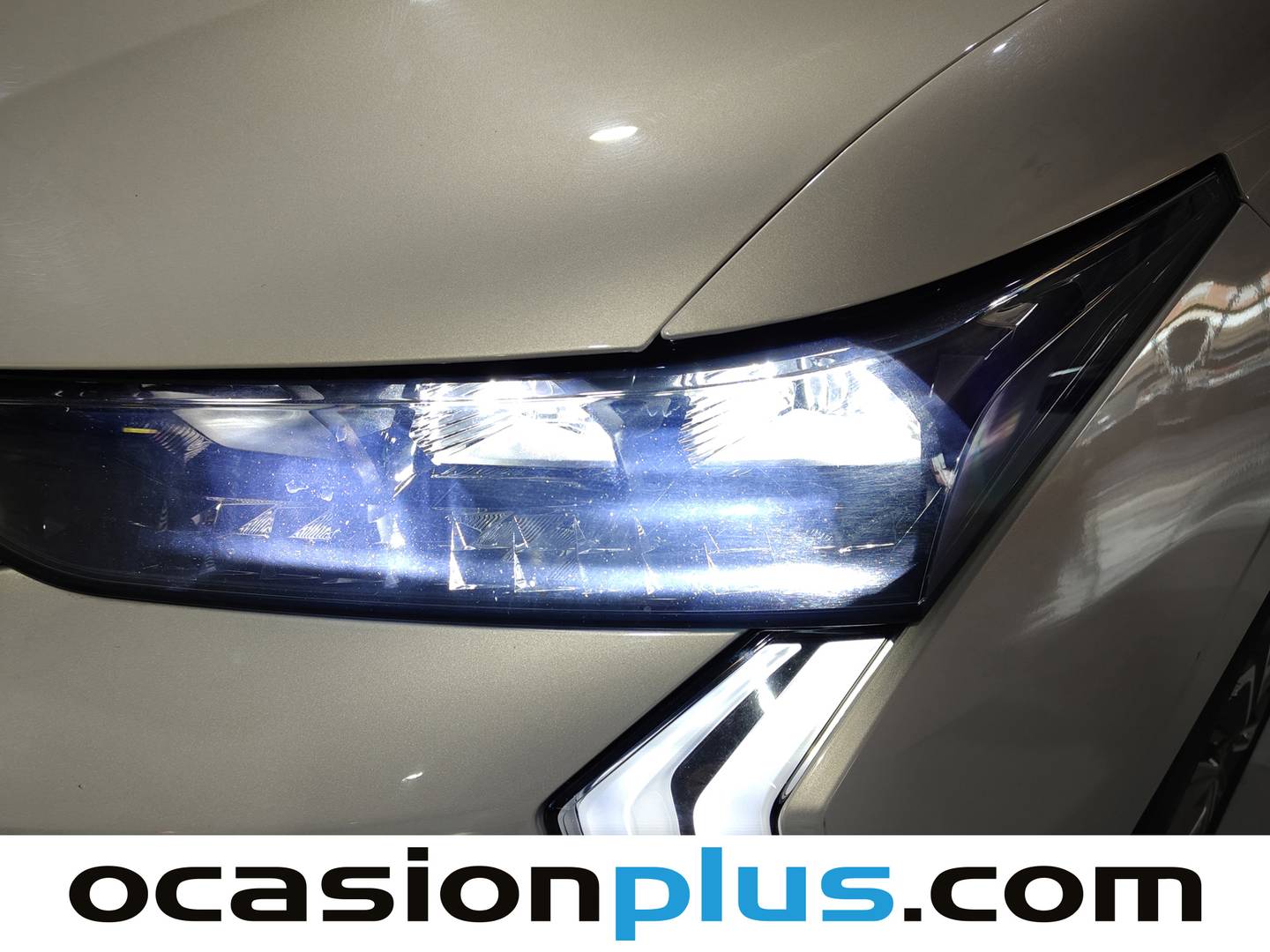 Foto DS DS 4 DS DS4 BlueHDi 130 Trocadero Auto  (130 CV)