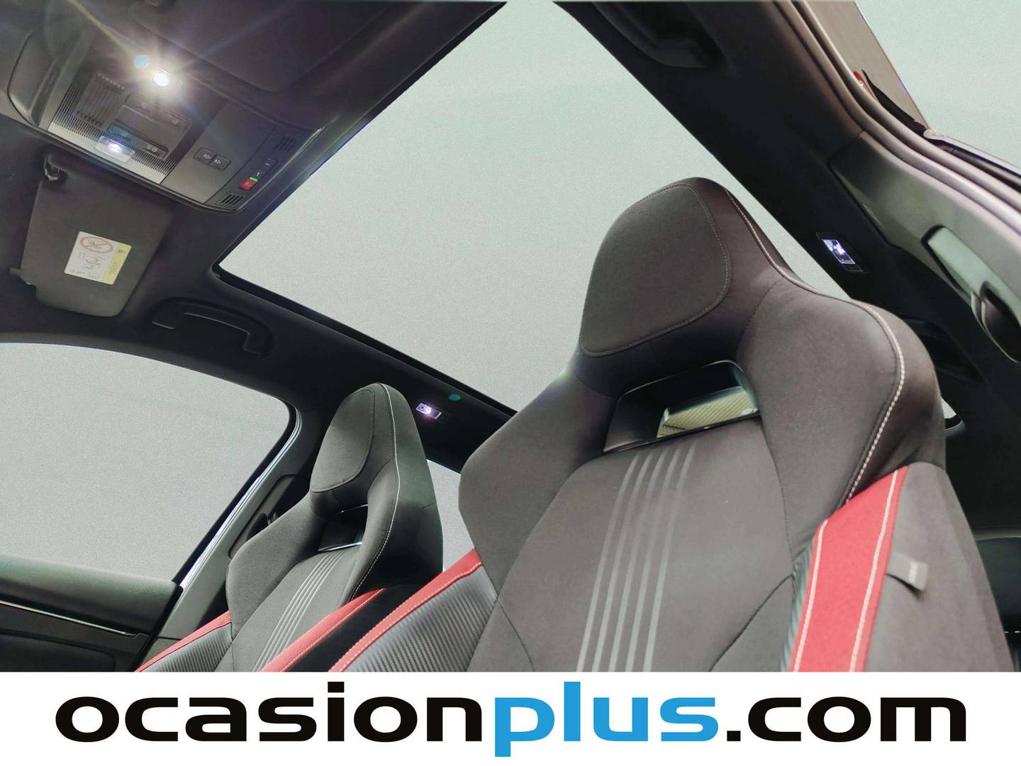 Extras y acabados del Skoda Kamiq Skoda Kamiq 1.5 TSI Monte Carlo (150 CV)