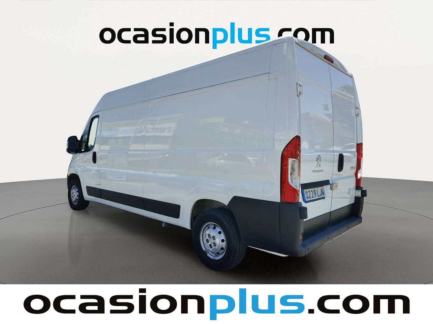 Foto trasera Peugeot Boxer Peugeot Boxer Furgon BlueHDi 140 S&S 335 L3H2 (140 CV) izquierda