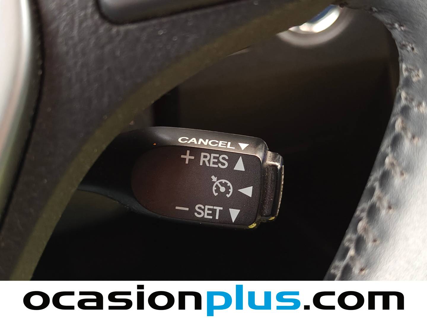 Equipamiento del Toyota Auris Toyota Auris 1.8 Hybrid Touring Sports Active (136 CV)