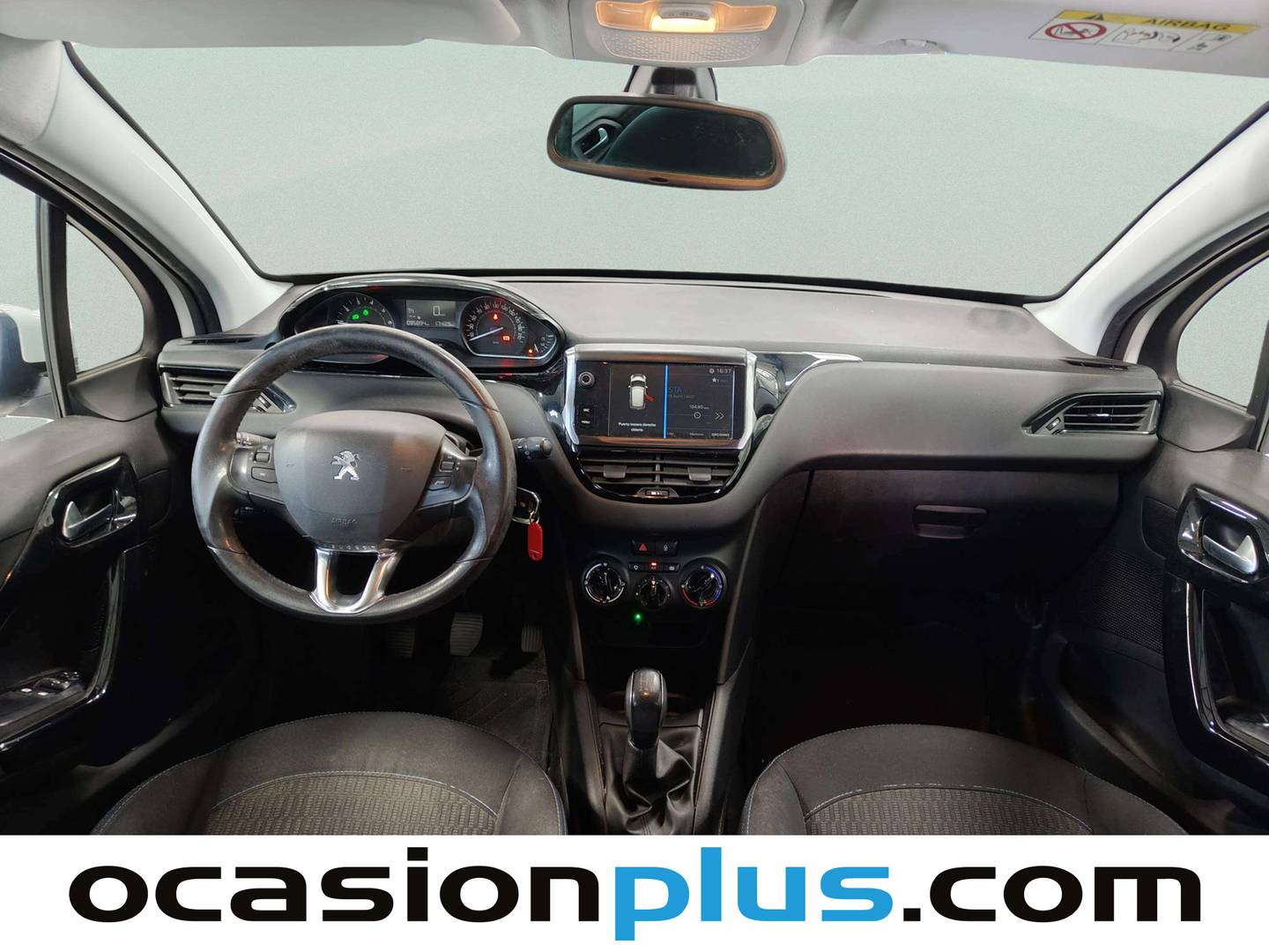 Peugeot 208 Peugeot 208 PureTech Signature (82 CV) de ocasión
