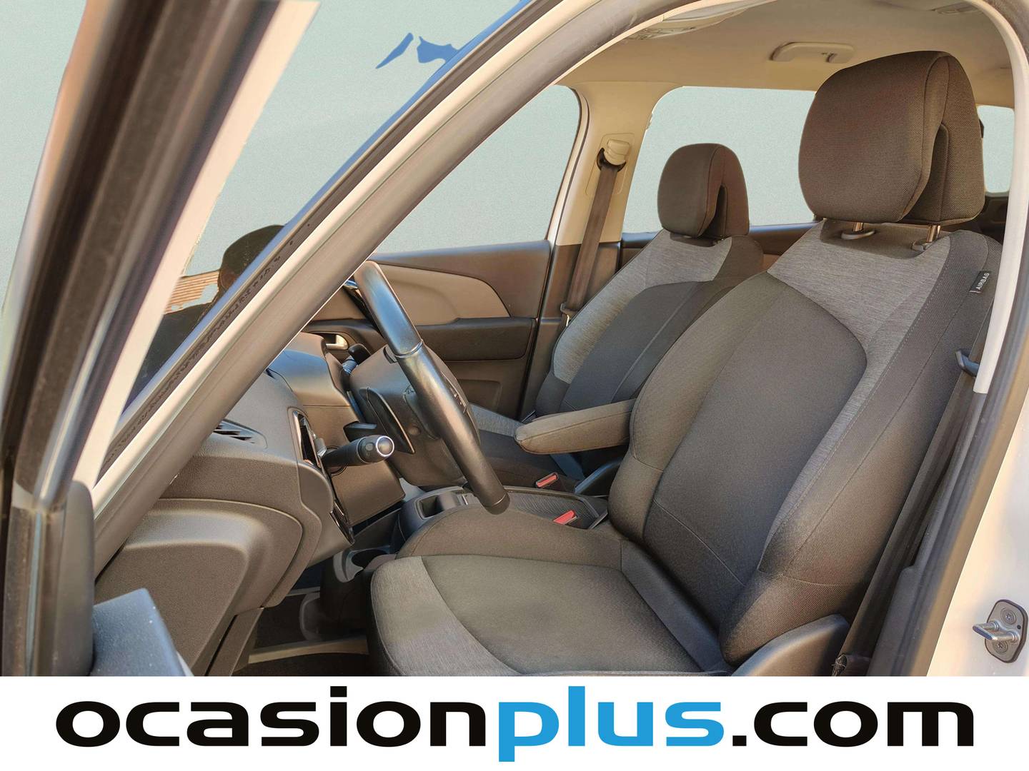Citroën Grand C4 Picasso Citroën Grand C4 Picasso BlueHDi 120 S&S Feel EAT6 (120 CV) 7 Plazas de ocasión