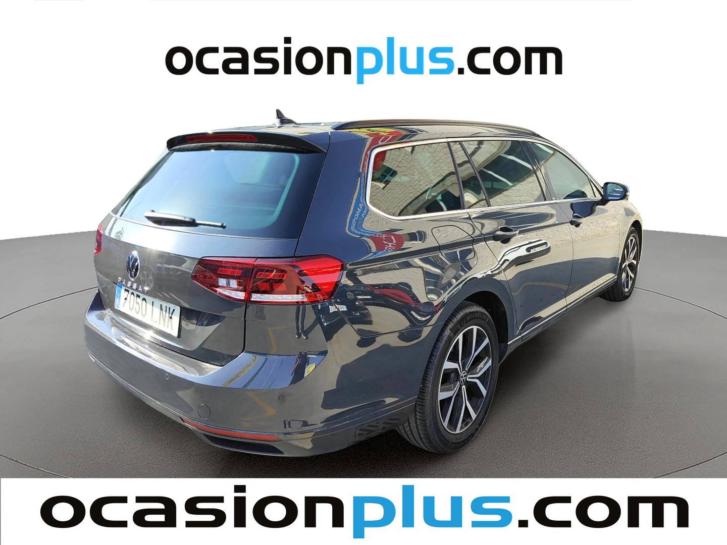 Foto trasera Volkswagen Passat Volkswagen Passat Variant Executive 1.5 TSI (150 CV) DSG derecha