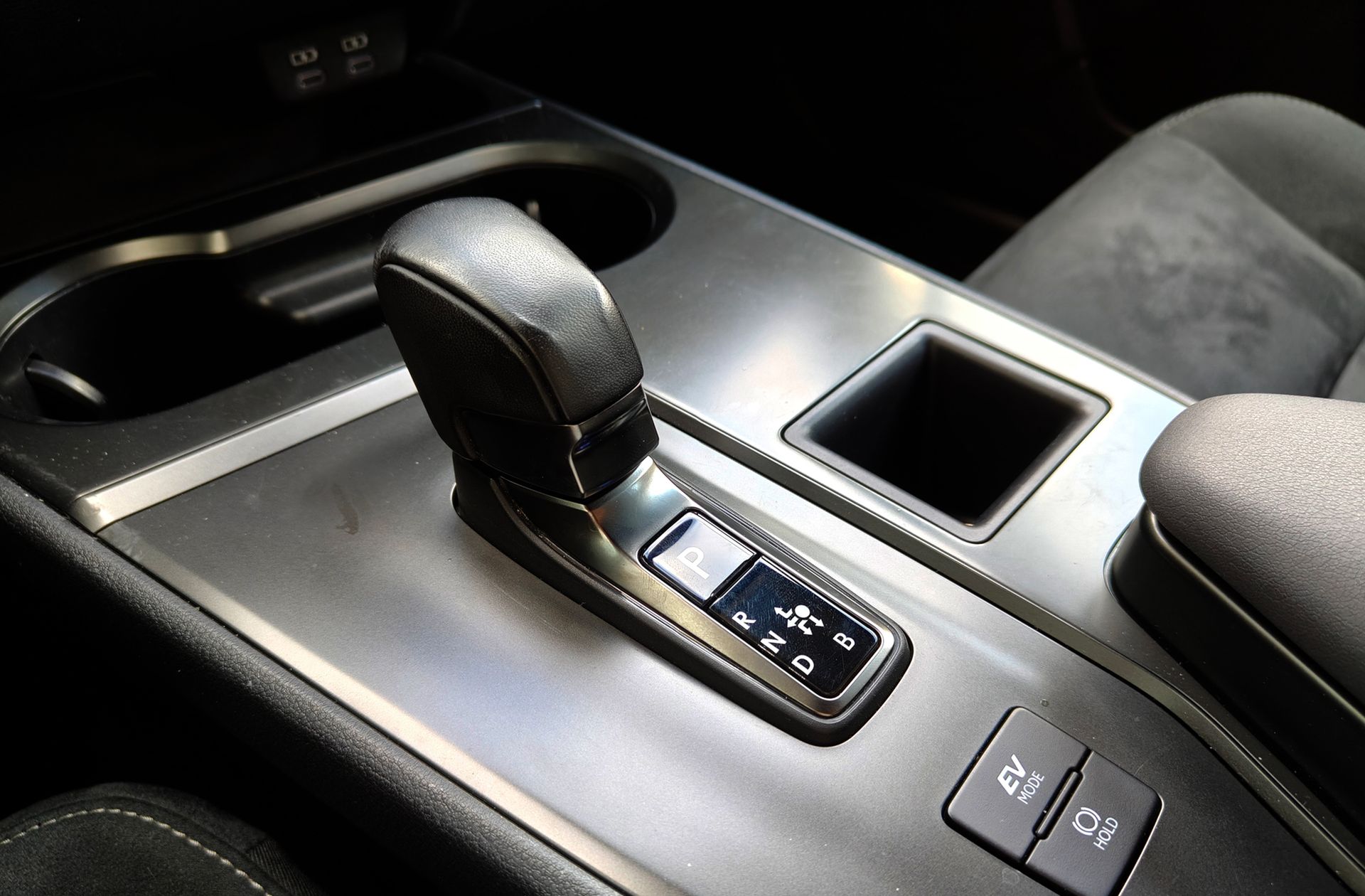 Lexus UX 300h UX - foto 5