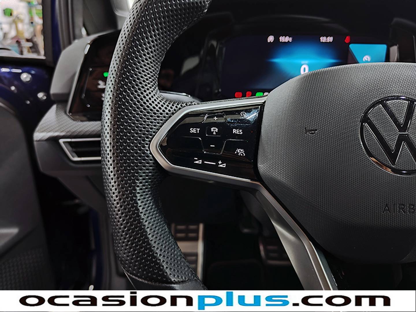 Foto Volkswagen Golf Volkswagen Golf R-Line 1.5 eTSI (150 CV) DSG