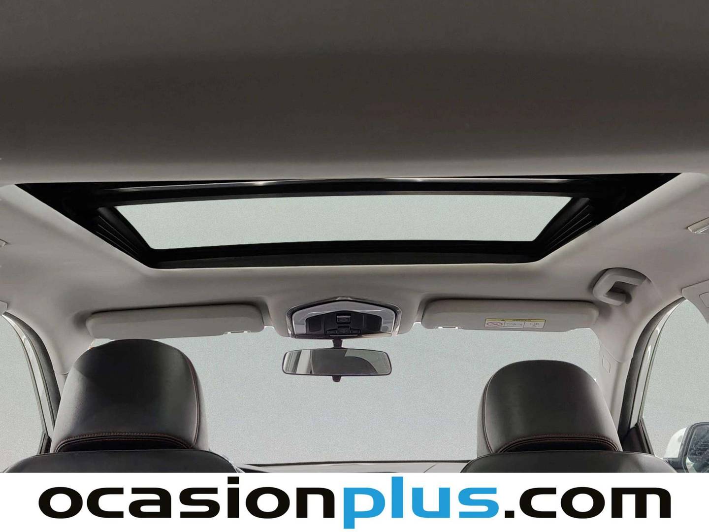 Extras y acabados del SWM G01 SWM G01 1.5T Luxury (131 CV)